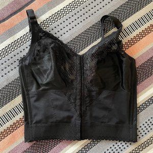 Carnival Front Closure Longline Bra 745 - 38DDD